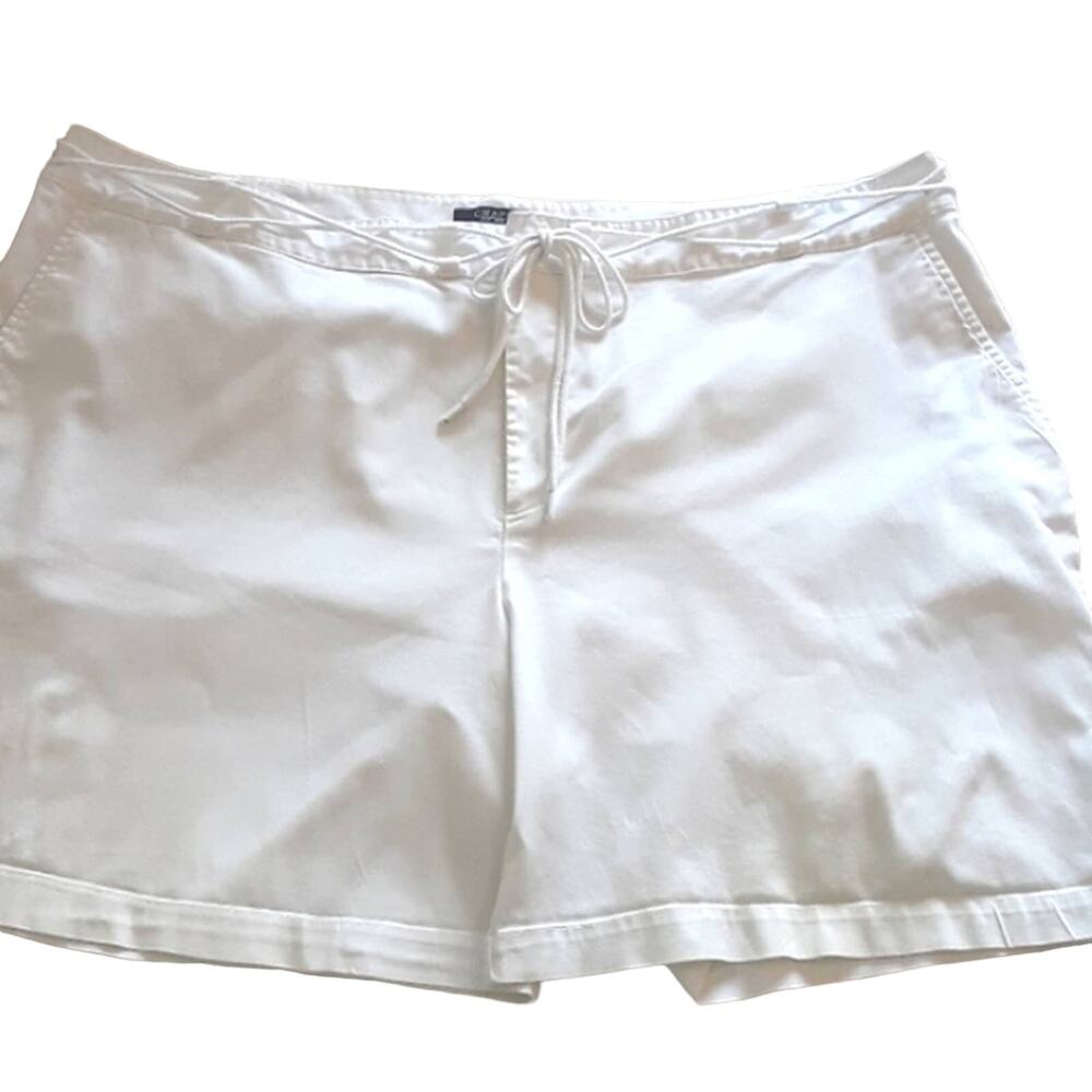 Women's Sz 24W White Summer Nautical Beach Tie Front Pockets Modest Chaps Shorts